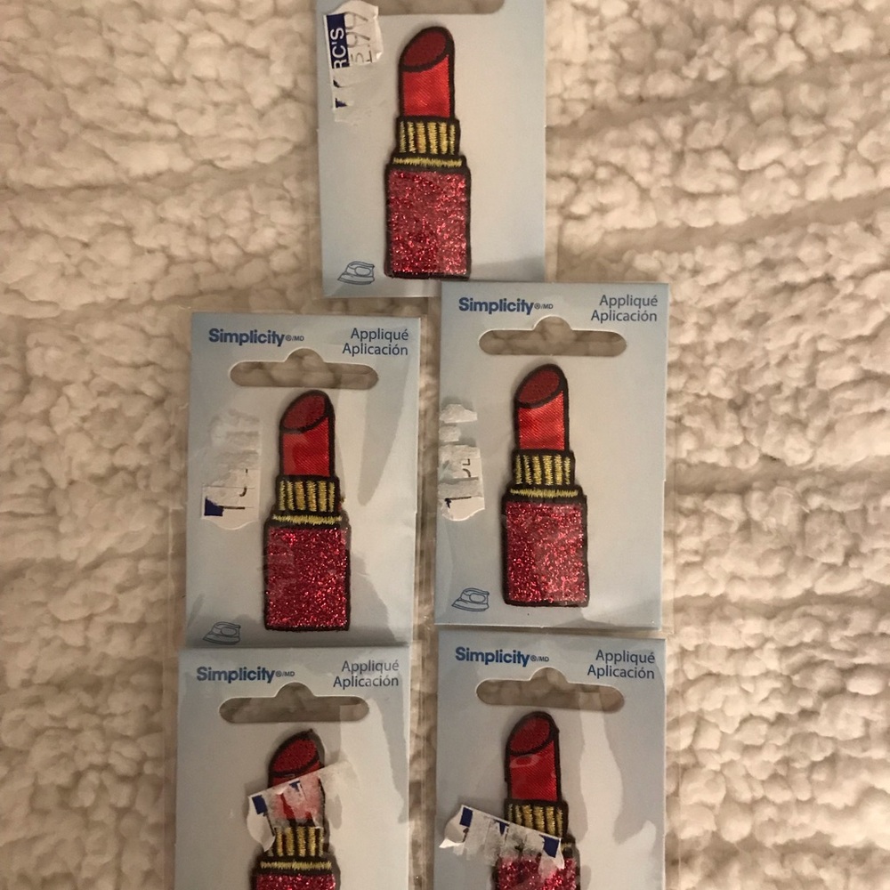Simplicity Red Glitter Lipstick Appliqué Patches - Set of 5